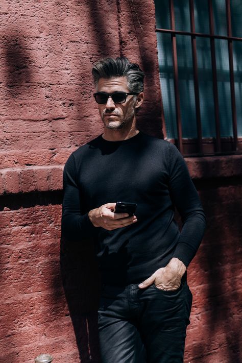 Men Model Photography, Mode Over 50, Eric Rutherford, Older Mens Hairstyles, Black Outfit Men, Its A Mans World, Men Model, Poses For Men, Mens Casual Outfits