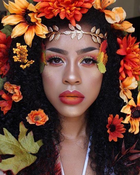 432 Likes, 17 Comments - ✨Nai Jelee✨ (@naijellybean) on Instagram: “Queen of Autumn  FACE: @toofaced Born This Way foundation & You Light Up My Life highlight,…” Autumn Makeup, Instagram Queen, Born This Way, Fall Makeup, Black Beauty, Face Painting, Makeup Ideas, Autumn Leaves, Face Paint