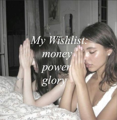 lanadelrey girlblogger ultraviolence lizzygrant coquette pink bow money power glory Money Power Glory Aesthetic, Lana Christmas, Hot Girly Icon, Girl Blogger Aesthetic, Girlblog Aesthetic, Money Power Glory, Girl Blogging, Girl Blogger, Pretty When You Cry