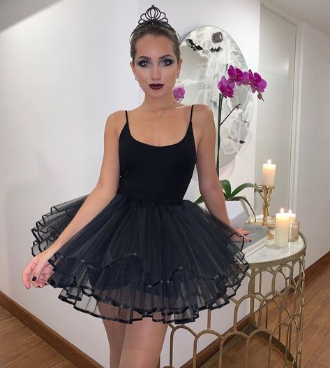 Fantasias Halloween, Barbie Dress, Winter Wear, Dress Fashion, Ballerinas, Costume Ideas, Tulle Skirt, Halloween Costumes, Ballet