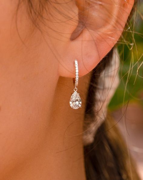 Teardrop Earring, Earring Drop, Prom Earrings, Bride Earrings, Prom Jewelry, Diamond Earring, Round Moissanite, Pear Diamond, Diamond Drop Earrings