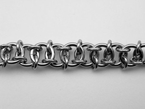 Full Persian Chainmaille Tutorial, Spiral Chainmaille Tutorial, Chainmail Weaves Patterns, Half Persian Chainmaille Tutorial, Chain Mail Patterns, Chainmail Patterns Tutorials, Chainmail Diy, Chainmaille Ring, Chainmaille Patterns