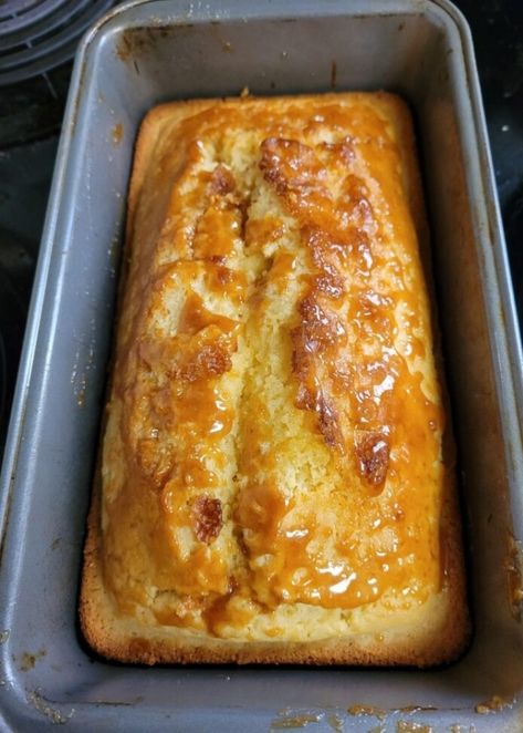 Lemon Loaf Recipe, Lemon Loaf Cake, Torte Cupcake, Lemon Cake Recipe, Lemon Dessert Recipes, Lemon Loaf, Lemon Pudding, Lemon Pound Cake, Loaf Recipes