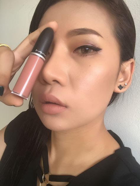 Mac lady be good Retro matte liquid 💄💋lipcolor #mac #maccosmetics #ladybegood #beautyful #asiangirl Best Liquid Lipstick, Lipsticks, Liquid Lipstick, Lip Colors, Mac Cosmetics, Beauty Products, Mac, Good Things, Makeup