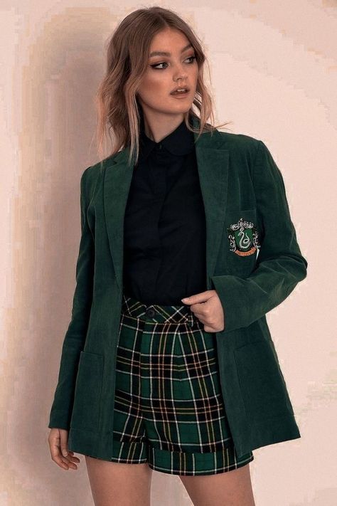 Slytherin Uniform, Slytherin Costume, Slytherin Stuff, Slytherin Clothes, Slytherin Outfit, Slytherin Fashion, Hogwarts Uniform, Blackmilk Clothing, Stile Harry Potter