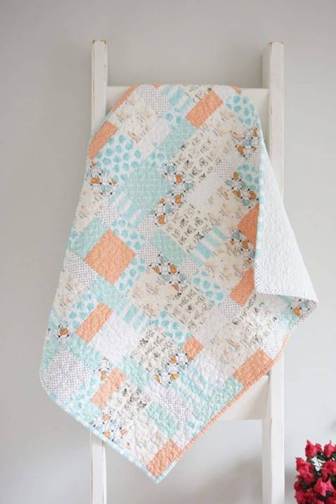 Free Baby Quilt Patterns : 20+ Of My Favorites | Wren Collective Free Baby Quilt Patterns, Baby Quilt Patterns Easy, Baby Quilt Size, Charm Pack Quilt Patterns, Girl Quilts Patterns, Low Volume Quilt, Baby Quilt Tutorials, Charm Pack Quilt, Quilt Big