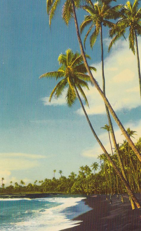 Beach Poster Vintage, Hawaii Retro Poster, Island Life Aesthetic Vintage, Vintage Travel Posters Hawaii, Retro Beach Pictures, Aesthetic Hawaii Pictures Vintage, Hawaii 70s Aesthetic, Summer Poster Prints, Beach Wall Prints Aesthetic