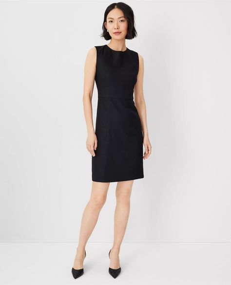 The Seamed Fitted Shift Dress in Linen Twill Linen Sheath Dress, Make Your Own Clothes, Sleeveless Shift Dress, Shift Dress Black, Black Linen, Work Outfits, Sheath Dress, Effortless Style, Linen Blend