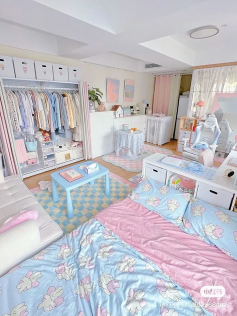 Dream Bedroom Inspiration, Small Room Design Bedroom, Pastel Room Decor, Dream Apartment Decor, Cute Bedroom Ideas, Hiasan Bilik, Pastel Room, Preppy Room Decor, Study Room Decor