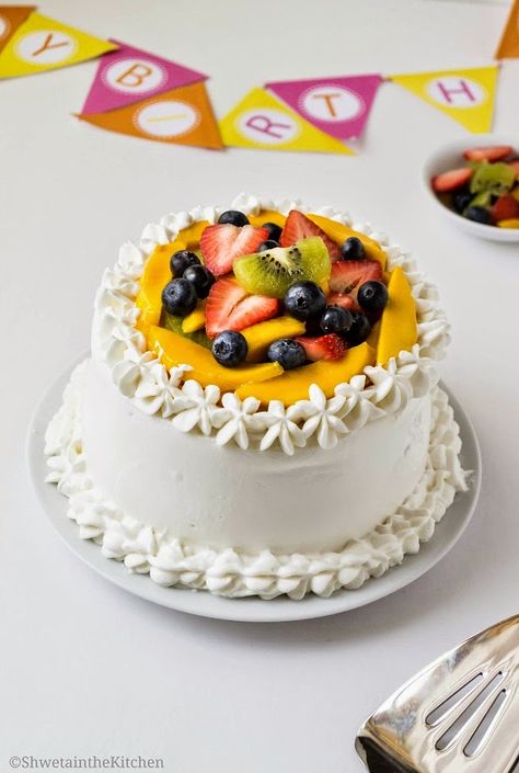 Vanilla Sponge Cake with Whipped Cream Frosting and Fresh Fruits - Birthday Cake Fruit And Whipped Cream, Fruit Sponge Cake, Cake With Whipped Cream Frosting, Fruit And Cream, Cake With Fruit, Fruit Birthday Cake, Pizza Sugar Cookie, Fruit Cake Design, Cake With Whipped Cream