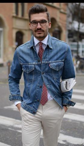 How To Wear A Denim Jacket To Work – MANNER Denim Jacket Men Outfit, Dress Smart, Blazer Outfits Men, Denim Jacket Outfit, Denim Jacket Fashion, Smart Casual Style, Mens Fashion Blog, Mode Jeans, Fashion Suits