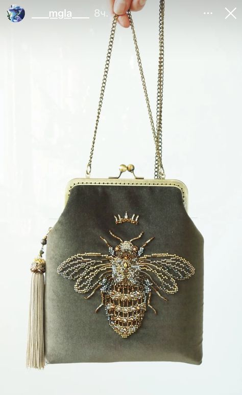 Insect Collection, 자수 디자인, Evening Purse, Embroidered Bag, Beaded Purses, The Bee, Beaded Bags, Cotton Velvet, Womens Purses