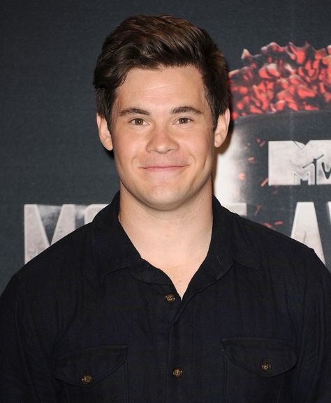 Ask a Comedian: Adam DeVine Answers Your Life Advice Questions Workaholics Adam Devine Pitch Perfect, Advice Questions, Adam Devine, Mtv Movie Awards, Movie Awards, Celeb Crushes, Pitch Perfect, April 13, Interesting Articles