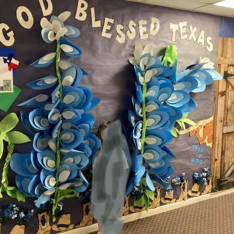 3d Bulletin Boards, Blue Bonnet, Classroom Bulletin Boards, Blue Bonnets, Bulletin Boards, Bulletin Board, Classroom Decorations, Sculpture Art, 3 D