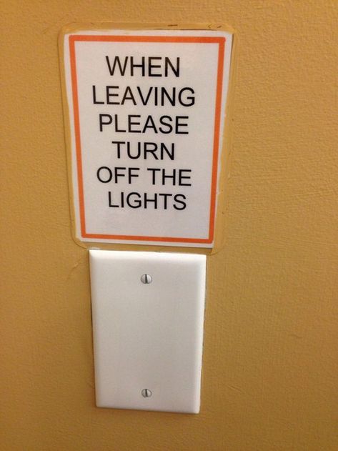 28 People That Only Had One Job - Wtf Gallery Job Memes, Job Fails, Boring Job, Funny Photos Of People, Job Humor, You Had One Job, Clean Memes, Design Fails, Clean Humor