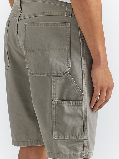 Just like your favorite carpenter jean, the men's Wrangler Authentics® loose fit carpenter short comes with everything needed to tackle projects big and small. It's made of 100% cotton for a sturdy feel every step of the way. This denim short comes all the classic details you depend on, including a discreet cell phone pocket and practical hammer loop. Plus, its relaxed fit promises long-lasting comfort. Whenever the weather lightens up, you'll be reaching for these. Long Shorts Men, Mens Jean Shorts, Wrangler Shorts, Workwear Jeans, Mens Denim Shorts, Mens Workwear, Carpenter Jeans, Outdoor Pants, Outdoor Men