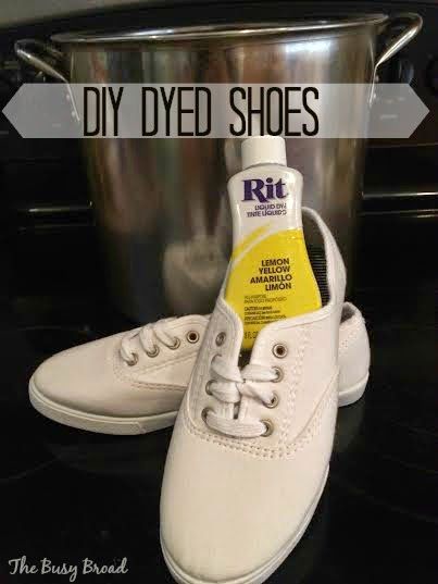 The Busy Broad: DIY Dyed Shoes with Rit Dye Dye Shoes Diy, White Vans Painted Shoes Ideas, Vans Painted Shoes Ideas, Plain White Shoes, Dyed Shoes, Canvas Shoes Diy, Dye Shoes, Vans Painted, Tie Dye Shoes