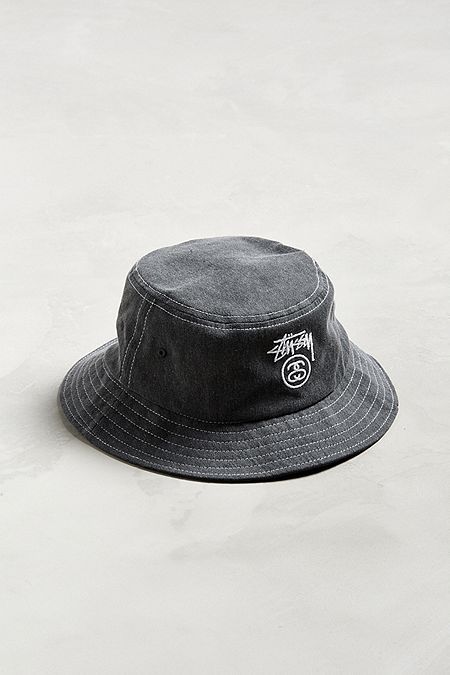 Stussy Bucket Hat, Voynich Manuscript, Hat Inspiration, Urban Wear Women, Mens Beanie Hats, Adidas Golf, Men's Hats, Hip Hop Outfits, Fashion Business