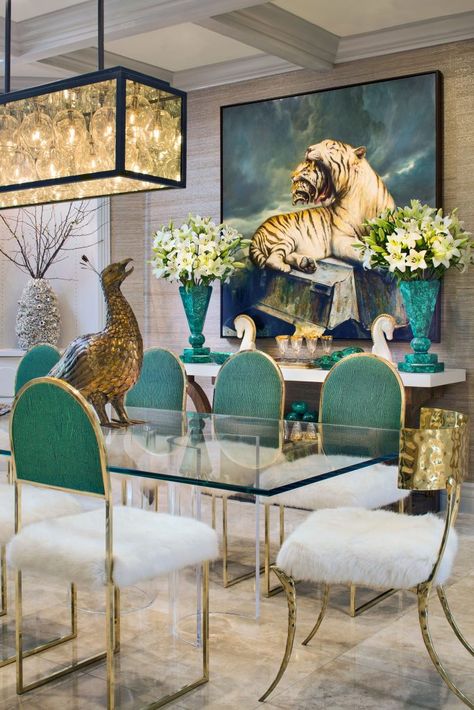 Hollywood Glam Interior Design, Jeff Andrews Design, Glam Interior Design, Glamour Interiors, Best Chair, Glamour Decor, Chair Ideas, Luxury Dining Room, Lighting Decor