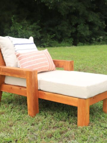 DIY Outdoor Chaise Lounge Chair Diy Dresser Plans, Woodshop Diaries, Wood Patio Chairs, Floating Deck, Wood Patio Furniture, Outdoor Chaise Lounge Chair, Outdoor Hammock, Chaise Lounge Cushions, Patio Chaise Lounge