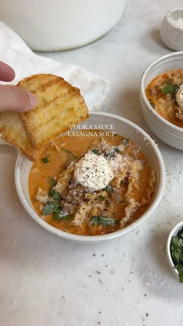 Vodka Sauce Lasagna Soup, Vodka Lasagna Soup, Vodka Sauce Lasagna, Dino Kale, Chicken Bone Broth, Lasagna Noodles, Ground Italian Sausage, Vodka Sauce, Lasagna Soup