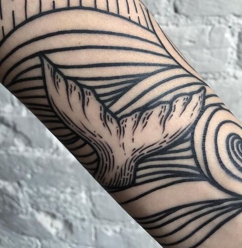 30 Incredible Whale Tattoos For Anybody Who's I... Zee Tattoo, Wellen Tattoo, Lines Tattoo, Woodcut Tattoo, Whale Tattoo, Linework Tattoo, Whale Tattoos, Tattoo Love, Inspiration Tattoos