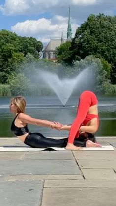 Fun partner yoga poses to try with your friend or significant other. We have included poses anyone at any level can try, from beginner to advanced! Yoga Two People, 2 Person Yoga Poses Easy Fun, Hard Yoga Poses For 2 People, Yoga 2 People, Yoga Poses 2 People, Duo Yoga Poses, 3 Person Yoga Poses, Two Person Yoga Poses, Two Person Yoga