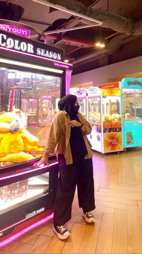 Ootd Hijab Orang Gemuk, Style Orang Gemuk, Bigsize Hijab Outfit, Ootd Gemuk, Ootd Plus Size, Outfit Kampus, Big Size Outfit, Ootd Hijab Casual, Hijabi Fashion Casual