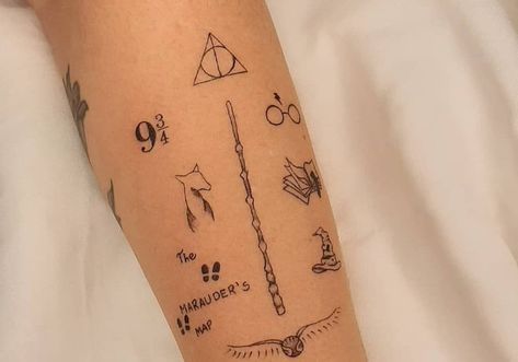 Harry Potter Minimalist Tattoo, Minimalist Harry Potter Tattoo, Harry Potter Wand Tattoo, Minimalist Harry Potter, Slytherin Tattoo, Above Knee Tattoo, Tattoo Harry Potter, Harry Tattoos, Wand Tattoo