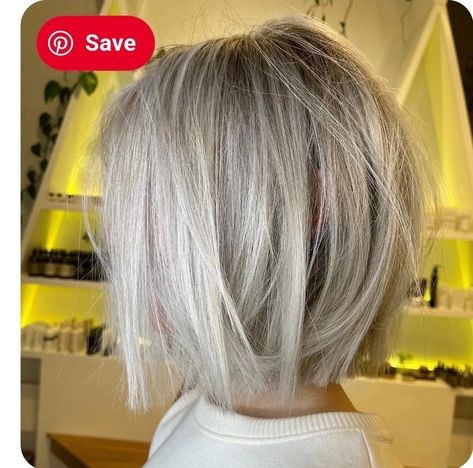 Messy Bobs, White Blonde Bob, Messy Bob Haircut, Messy Hair Look, Messy Bob, Messy Bob Hairstyles, Choppy Bob Hairstyles, Edgy Hair, Short Haircut