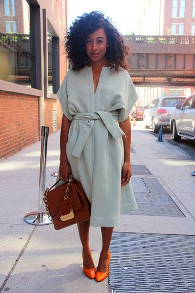 great style Sukienki Maksi, Corinne Bailey Rae, Walking Down The Street, Mode Inspo, Inspiration Mode, Looks Style, Mode Inspiration, Trendy Dresses, Street Styles