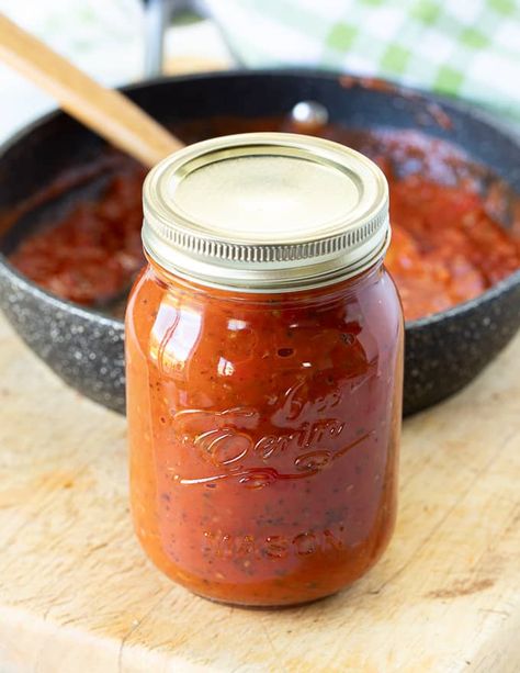 A rustic, creamy, thick and full of flavour Cherry Tomato Sauce, that's perfect for serving over pasta. It's made with only 6 ingredients and is easy enough for midweek, yet worthy of company too. Mango Salsa Canning Recipe, Recipe With Cherry Tomatoes, Fresh Salsa Recipe Homemade, Cherry Tomato Pasta Sauce, Canning Cherry Tomatoes, Salsa Canning Recipes, Roasted Tomato Pasta, Canned Spaghetti Sauce, Fresh Salsa Recipe