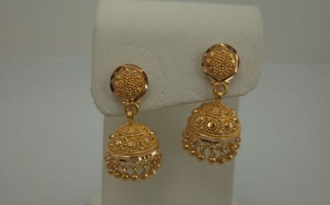 22Karat Gold Filigree Short Hanging Jhumka - : Gold Jewellery-Earrings : Lotus Gold Gold Zumka Design, Zumka Design Gold, Zumka Design, Jumki Design Gold, Dailyware Earrings Gold, Buttalu Earrings Gold, 22ct Gold Jewellery, Gold Jewellery India, Jewellery Diamonds