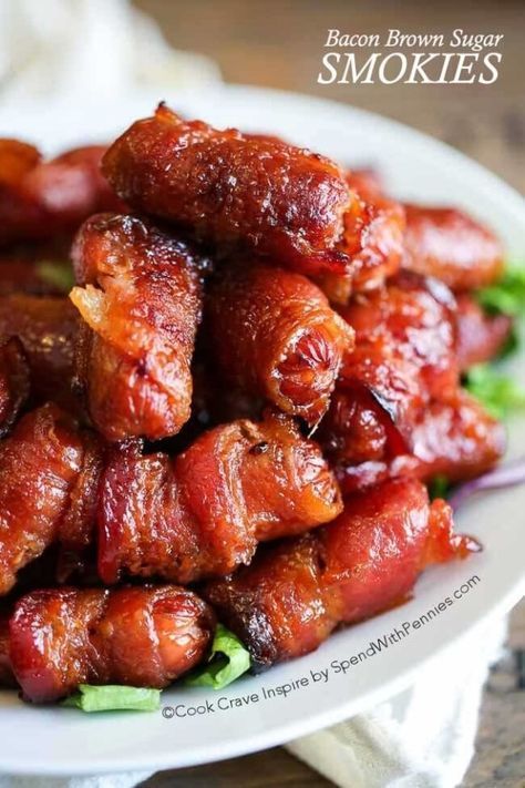 Bacon Brown Sugar Smokies | Community Post: 12 Bite-Size Game Day Snacks You Need In Your Life Brown Sugar Smokies, Wrapped Smokies, Bacon Wrapped Smokies, Brown Sugar Bacon, Appetizers For A Crowd, Crowd Pleasing Appetizers, Party Appetizers Easy, Game Day Snacks, Thanksgiving Appetizers