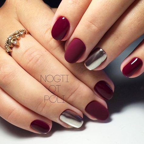 Maroon is totally in fashion nowadays. And there are several reasons for that. The best part about maroon nails is that it fits basically any skin tone. Also, there is a ton of designs to match this color and bring out its full potential. #nails #nailart #naildesign #nailscolor Maroon Nail Designs, Maroon Nails, Trendy Nail Design, Cat Kuku, Nail Polishes, Gold Nails, Gorgeous Nails, Trendy Nails, Winter Nails