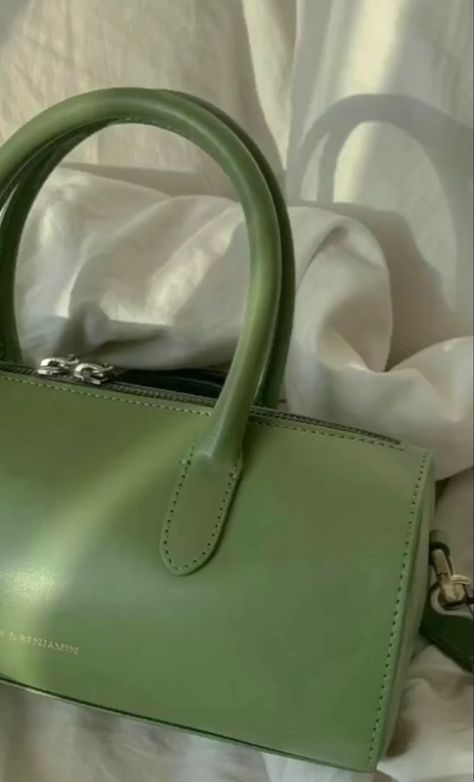 Aesthetic Purse, Green Inspo, Mint Aesthetic, Green Marketing, Fancy Purses, Green Cottage, Mint Green Aesthetic, Sage Green Wallpaper, Green Accessories