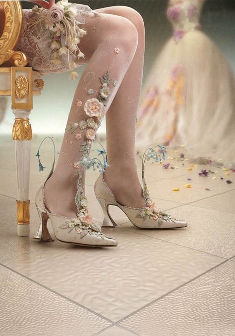 Fantasy Shoes, fairytale designs beatifully made by Basia Zarzycka Rococo Aesthetic, Rococo Fashion, Kate Moss, Fantasy Fashion, Marie Antoinette, Corsets, Rococo, Mode Outfits, Costume Design