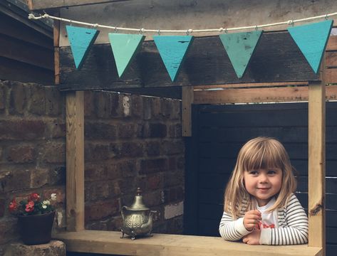 Diy Wooden Bunting, Low Maintenance Garden Design, Wooden Bunting, Building A Treehouse, Simple Garden, Fabric Bunting, Outdoor Paint, Kids Wood, Diy Garden Projects