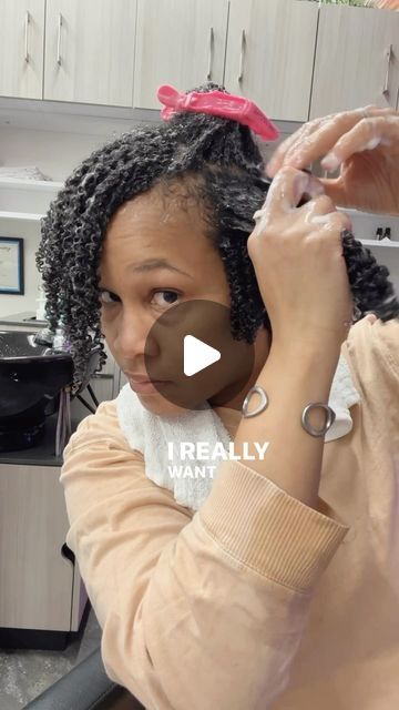 Leyla ➰ Virginia Curl Artist on Instagram: "Showing you step by step how to achieve an elongated wash and go on tight curls!  Apply these steps as needed and based on the current condition of your hair and density. Keep in mind the more moisture your hair holds, the less puffiness your hair will be once dry. Weekly cleansing, conditioning and styling while applying proper technique will help make this process easy breezy. Let me know down below if this was helpful!   🌟  🌟  🌟  🌟" How To Create Curls On Natural Hair, How To Do A Wash And Go On Natural Hair, Defining Curls Natural Hair 4c Short, Curl Brush Natural Hair, How To Make Natural Hair Curly, Easy Wash And Go Hairstyles, How To Get Curly Hair From Straight Hair, 4c Wash And Go, Wash And Go Hairstyles