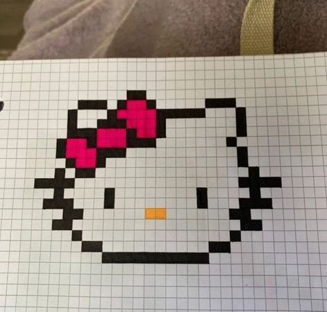 Spiderman Pixel Art, Hello Kitty Desenho, Square Drawing, Notebook Drawing, Graph Paper Drawings, Easy Pixel Art, Pixel Art Templates, Pixel Drawing, Pix Art