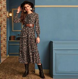 a424ed4bd3a7d6aea720b86d4a360f75desc34837531ri Korean Fashion Online, Round Neck Dresses, Elegant Dresses Long, Looks Chic, Mode Inspiration, Ditsy Floral, Chiffon Fabric, Womens Fall, Floral Maxi Dress