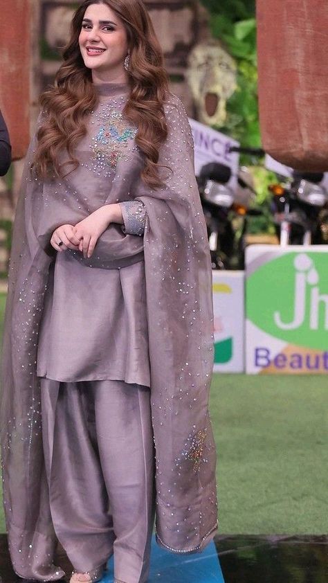 Khadar Suit Design Women, Raw Silk Dresses Pakistani, Silk Frocks For Women Pakistani, Silk Suit Designs Indian Latest, Pakistani Eid Dress Ideas, Khadar Dress Designs Pakistani, Silk Suits Designs Latest, Raw Silk Dress Designs, Pakistani Summer Dresses