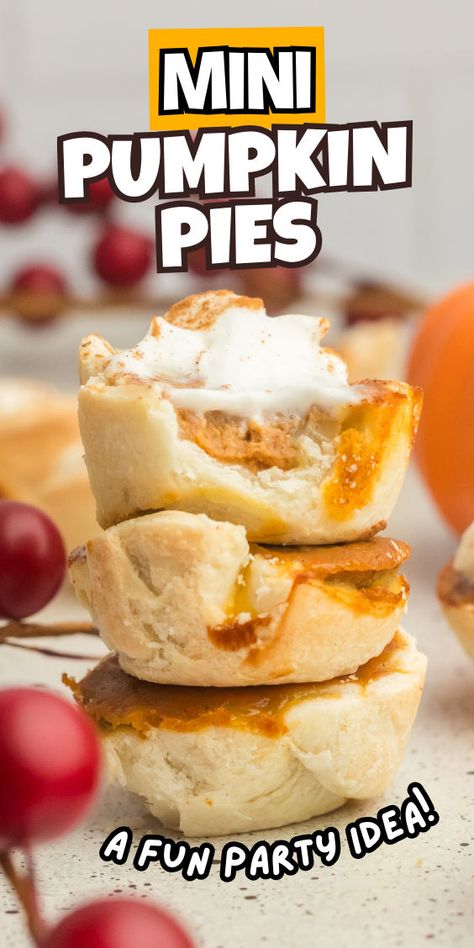 How to make individual pumpkin pies Mini Pumpkin Pies Recipe, Thanksgiving Recipes Drinks, Start Of The Month, Thanksgiving Pie Recipes, Cozy Afternoon, Mini Pumpkin Pies, Pumpkin Pies, Tiny Treats, Turkey Recipes Thanksgiving