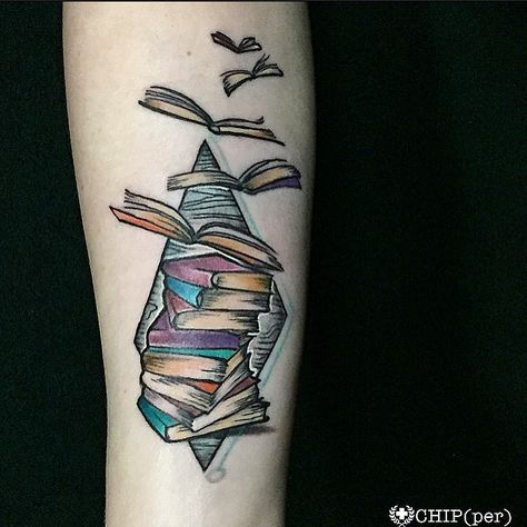 Writer Tattoos, Typewriter Tattoo, Writer Tattoo, Book Tattoo Ideas, Bookish Tattoos, Sketch Style Tattoos, Tattoos Inspiration, Tattoos For Women Half Sleeve, Fantasy Tattoos