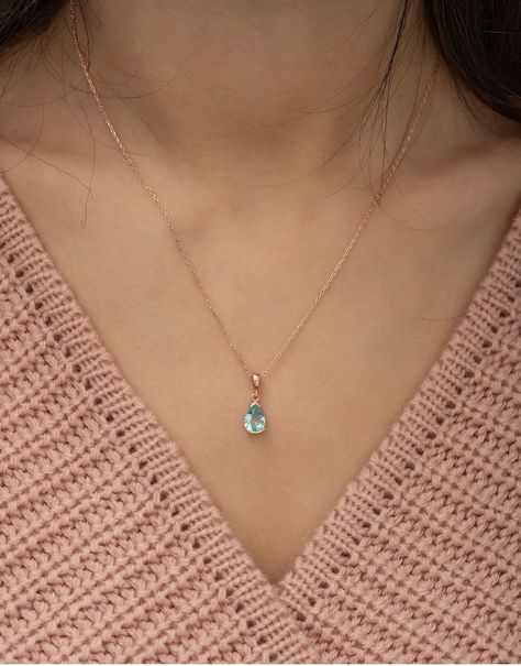 Aquamarine Jewelry Necklace, Tear Drop Pendant, Blue Stone Necklace, Aquamarine Pendant, Aquamarine Necklace, Jewelry Accessories Ideas, Aquamarine Jewelry, Jewelry Design Earrings, Classy Jewelry