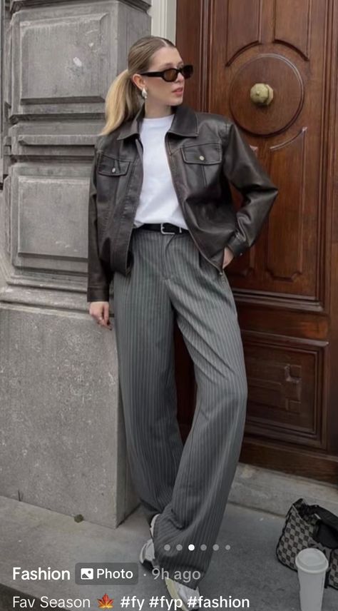 Styling Pinstripe Pants, Gray Pinstripe Pants Outfit Women, Grey Trousers Outfit Women Street Style, Grey Pinstripe Trousers Outfit, Grey Striped Pants Outfit, Gray Slacks Outfit, Grey Slacks Outfit, Checkered Trousers Outfits, Finance Girly