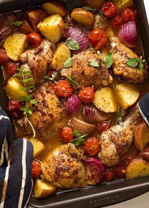 Overhead photo of Mediterranean Baked Chicken Dinner Chicken Tray Bake, Baked Dinner Recipes, Autoimmune Diet, Ground Chicken Recipes, Ayam Bakar, Recipetin Eats, Chicken Crockpot, Baked Dinner, Recipe Tin