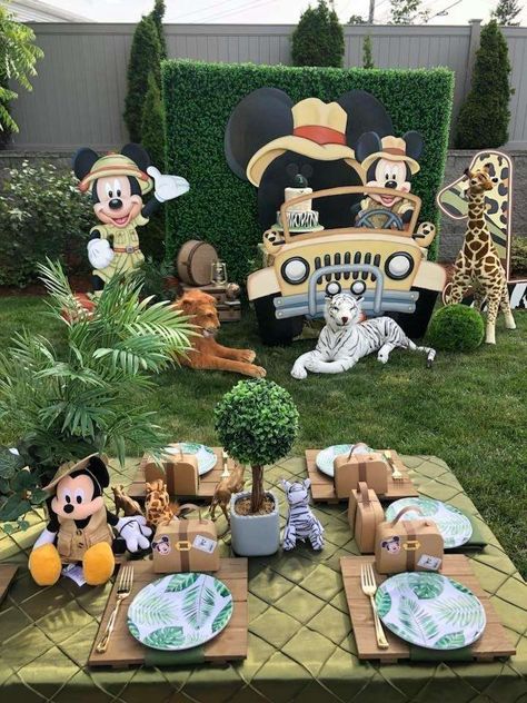 Mickey Mouse / Safari Birthday Party Ideas | Photo 6 of 13 | Catch My Party Mickey Mouse Safari Birthday, Safari Birthday Party Ideas, Safari Theme Birthday Party, Safari Birthday Party Decorations, Jungle Theme Birthday Party, Jungle Thema, Mickey Mouse First Birthday, Wild Birthday Party, Mickey Birthday Party