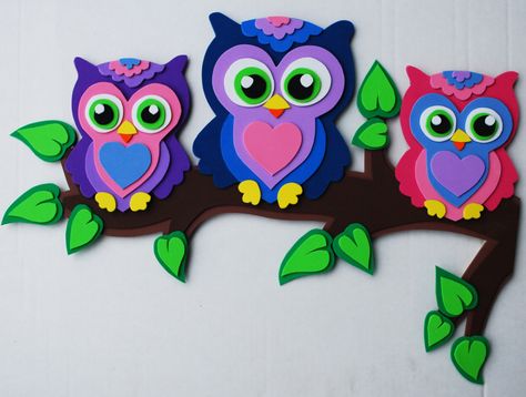 Owls in Foam Craft Sheets                                                                                                                                                                                 More Owl Nursery Decor, Foam Sheet Crafts, Owl Wall Decor, Foam Art, Owl Nursery, Easy Halloween Crafts, Diy Bricolage, Bird Crafts, Owl Decor