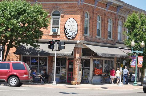 Zou Zou's Cafe  Downtown Chelsea Michigan photos by Michigan Municipal League by Michigan Municipal League (MML), via Flickr Michigan Beach Towns, Chelsea Michigan, Michigan Travel Destinations, Eastern Michigan University, Michigan Road Trip, Michigan Beaches, Waterfront Dining, Michigan Travel, Sunny Afternoon